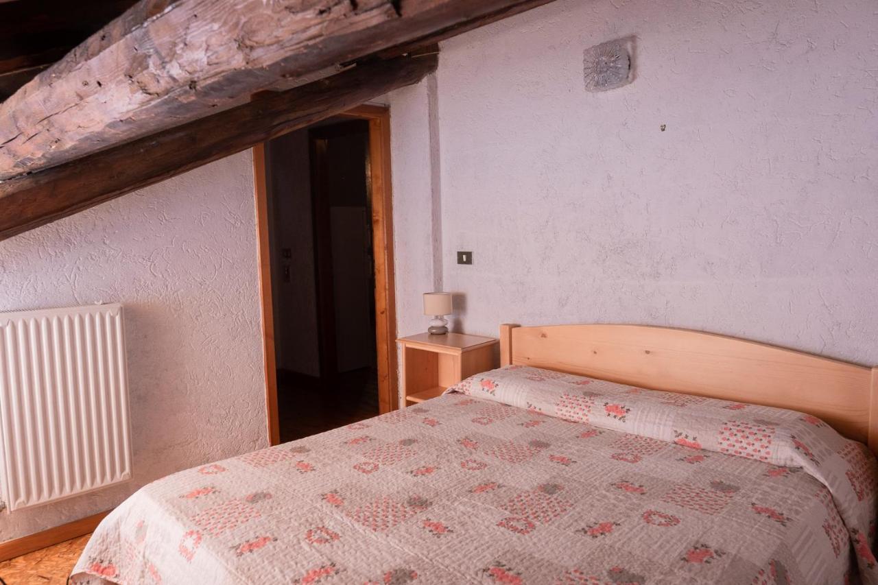 Casa Vacanze La Maddalena Sant'Orsola ภายนอก รูปภาพ