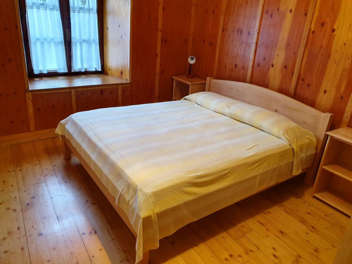 Casa Vacanze La Maddalena Sant'Orsola ภายนอก รูปภาพ